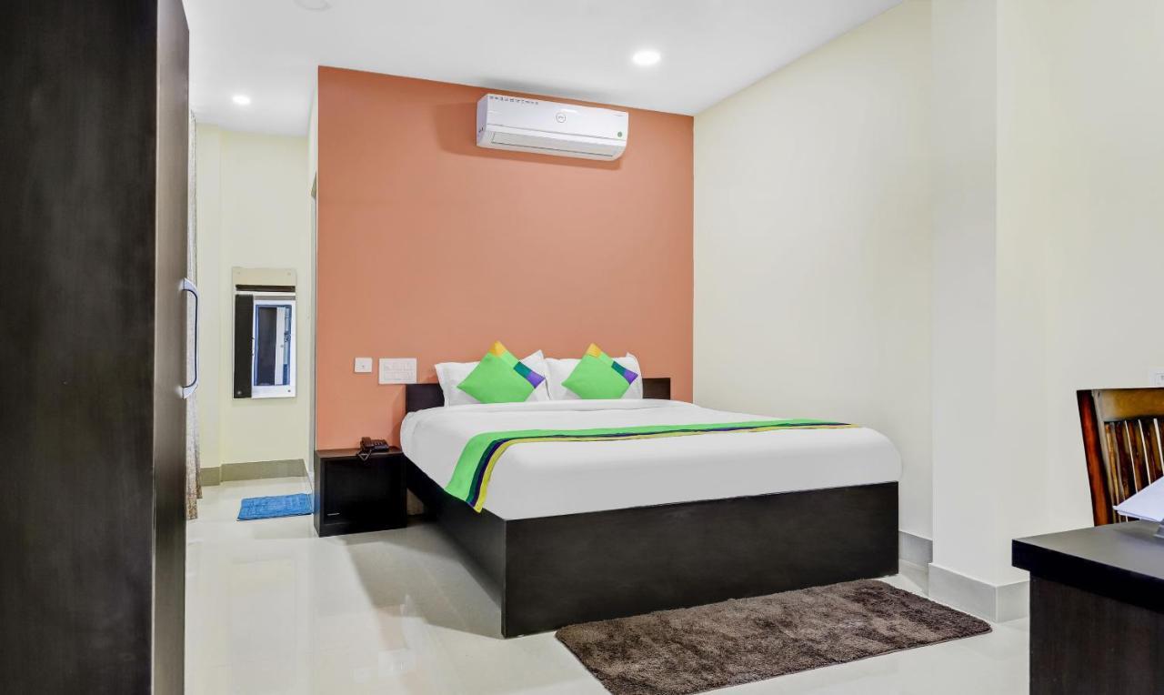 Treebo Hotel Mobi Vip Airport Guwahati Exterior foto